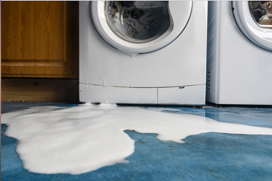 The Hidden Cost of Liquid Detergent in Hotels, Gyms & Studios: Waste, Spills & Inconsistent Dosing